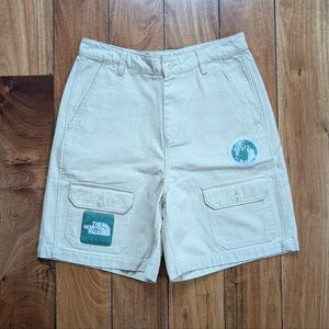 The North Face Valley Cargo Shorts (30)